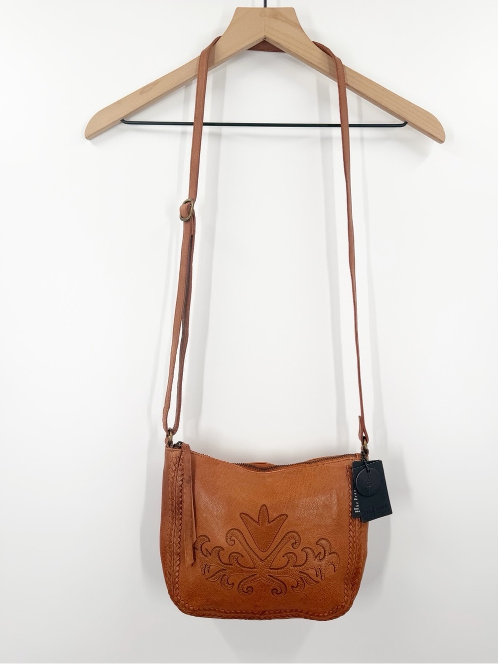 Day & Mood Leather DaySilly Crossbody Bag In Saddle
